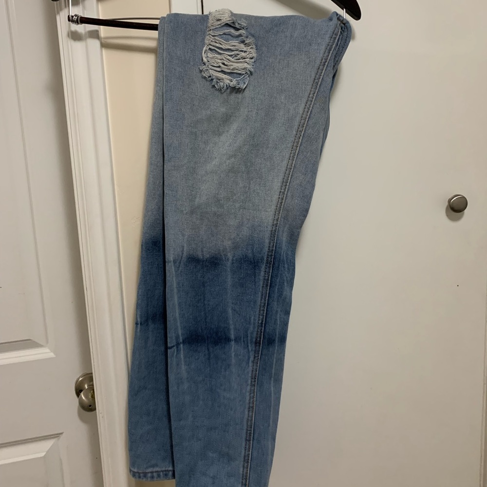 29x30 SHEIN distressed jeans
